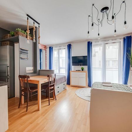 Centrum Royal Studio Прага Екстериор снимка